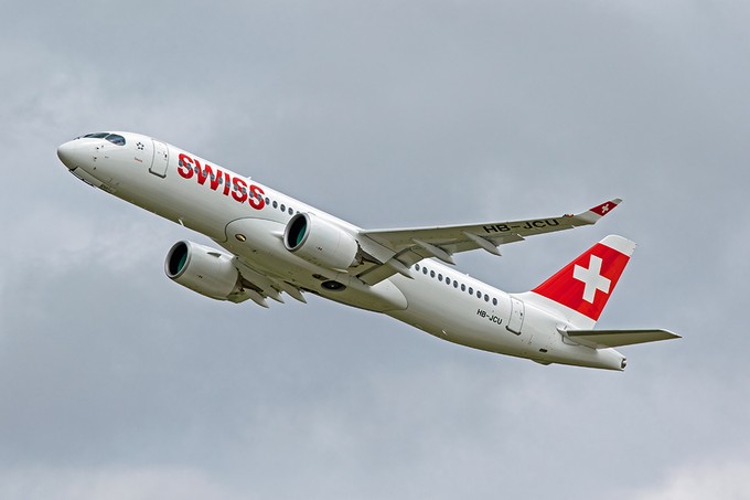 Wird noch oft abgebildet werden: Airbus A220 der Swiss.