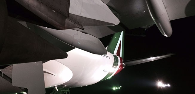 Die neue Bemalung wird nach und nach eingeführt. Ab sofort sind ein Airbus A330 und A320 im neuen Kleid unterwegs.