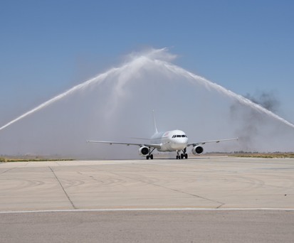 Der erste Flug von Leav nach Damaskus: Wurde dort mit Wassersalut begrüßt.