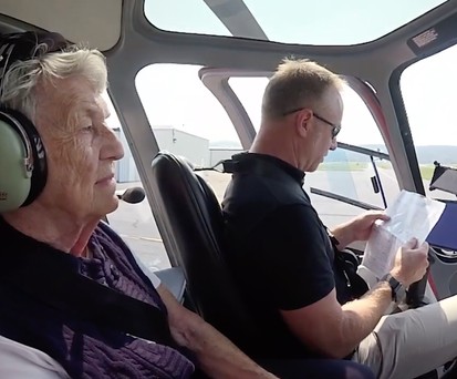 Eileens erster Helikopterflug