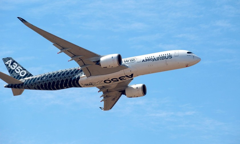 Airbus A350 at a presentation in Chile: Latam receives less aircraft.