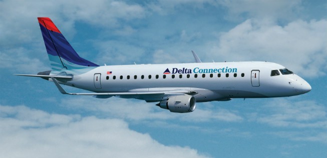 Embraer-Flieger in Delta-Bemalung: Die Airline will doch keine weiteren E-Jets.