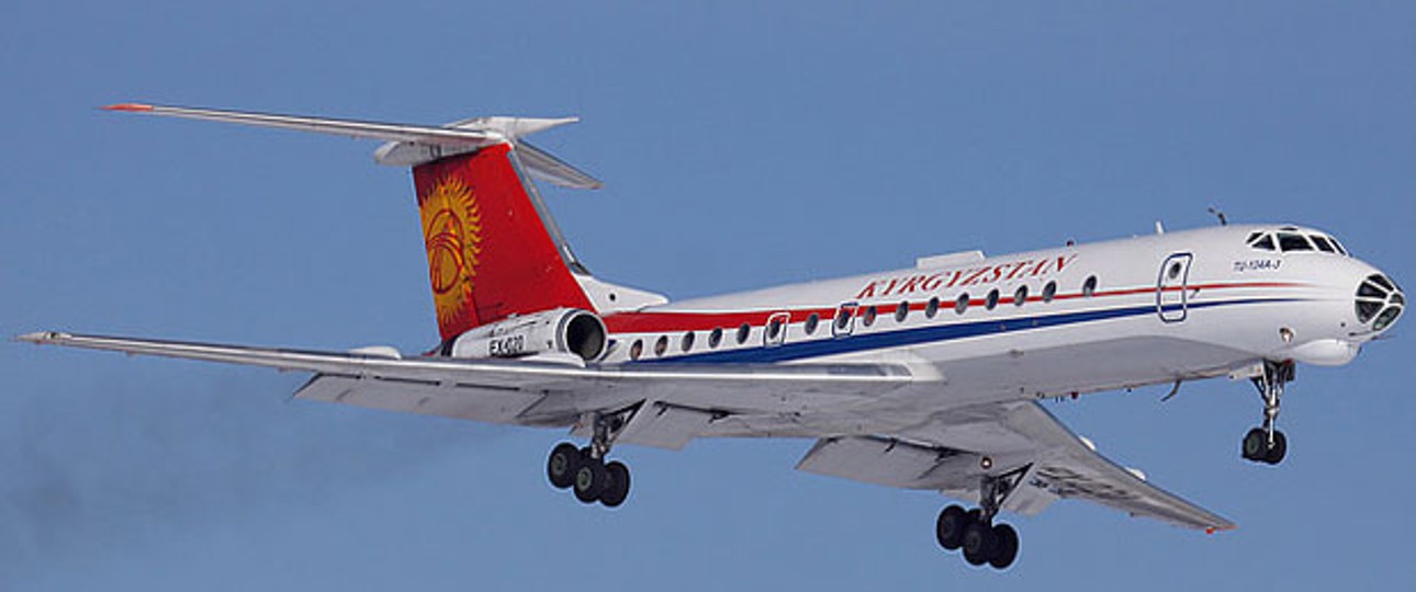 Tu-134A von Kyrgyzstan Airlines: Crash in dichtem Schneetreiben.