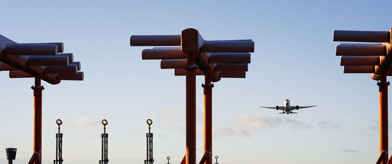 Flugzeug beim Start am Flughafen Kopenhagen: Der Betrieb läuft wieder.