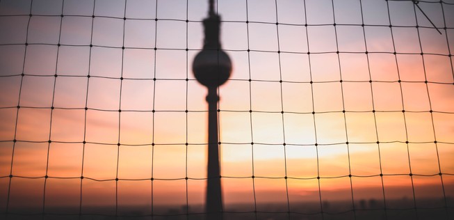 Doch wo steht Deutschland in der Rangliste? Mit 15,31 Euro auf Platz 50. Das ist günstiger ...