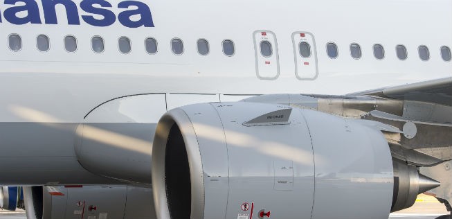 Sehen Sie im Folgenden Eindrücke der Entstehung des neuen Fliegers.