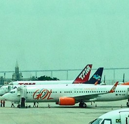 Flieger von Gol, TAM (Latam) und Azul: Fluggesellschaften dürfen neuerdings zu 100 Prozent in ausländische Hand gehen.