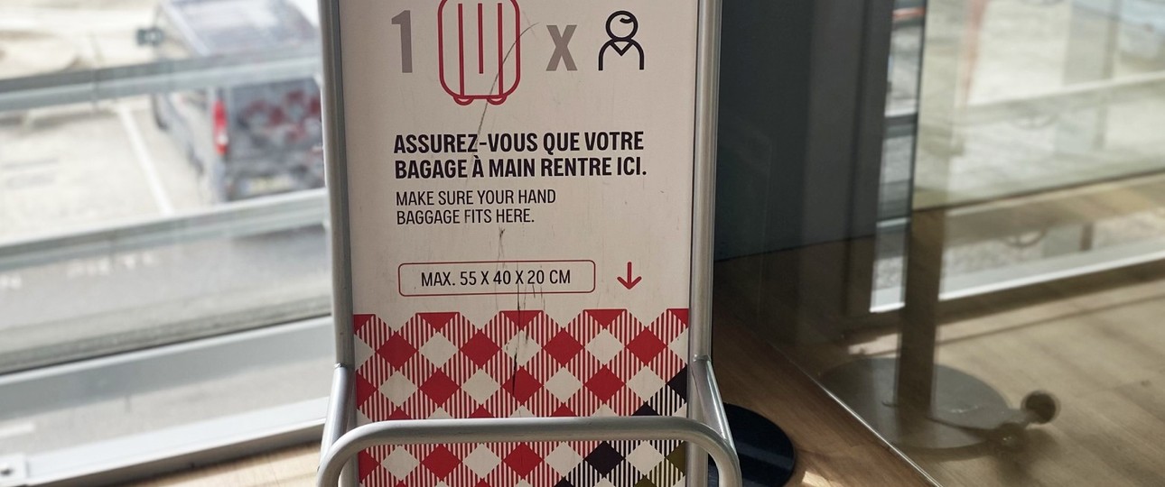 Handgepäck-Messgestell von Volotea: Sind die Gebühren zu hoch?