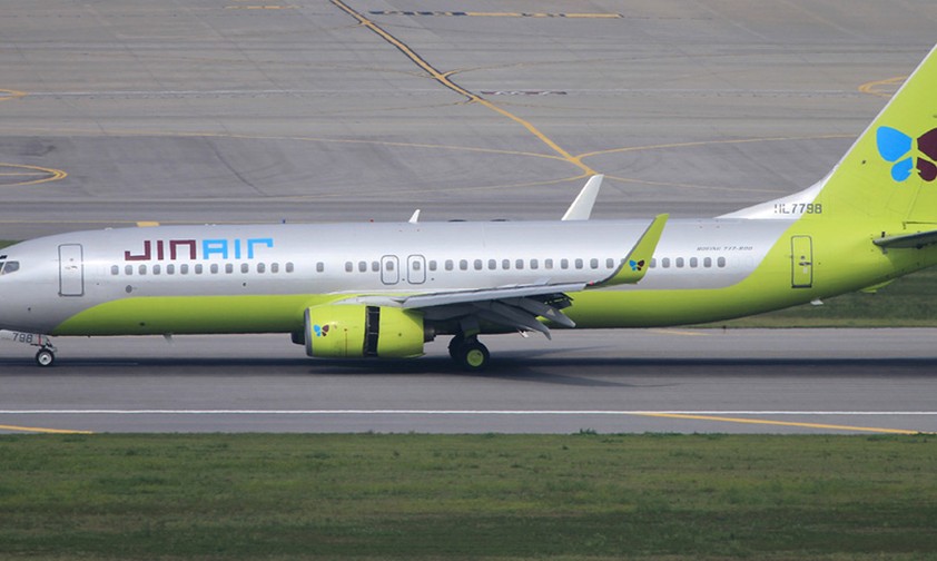 Boeing 737 von Jin Air: Die Airline wird mit zwei Konkurrenten fusioniert.