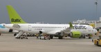 Airbus A220-300 von Air Baltic in Wien: Bald ein alltägliches Bild.