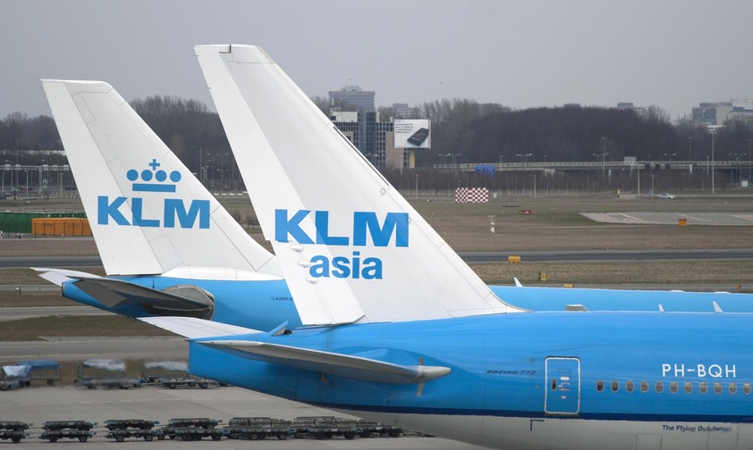 Boeing 777 von KLM: Einmal mit und ein Mal ohne Krone: Das ändert sich jetzt.
