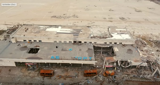 Das Terminal aus der Vogelperspektive.