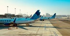 Flugzeuge von United Airlines in Los Angeles: Ärger mit den Triebwerksbauern.