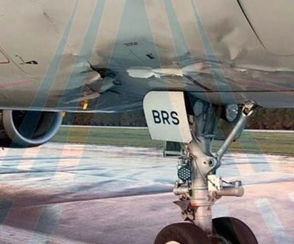 Äußere Schäden am A321 von Nordwind: Das Flugzeug musste nach einem harten Aufsetzen durchstarten.