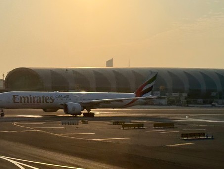 Boeing 777 von Emirates in Dubai: Der Betrieb wurde kurzzeitig gestoppt.