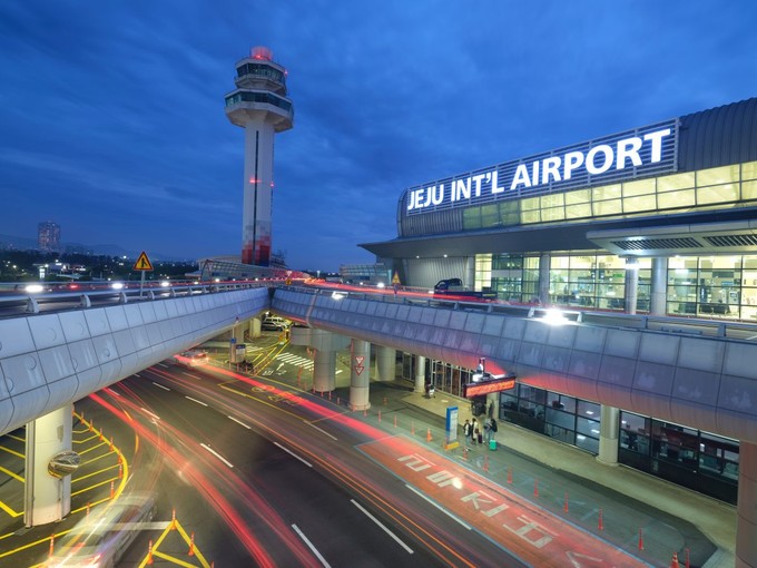 Platz eins ist kein Unbekannter: Seoul Gimpo nach Jeju war auch schon in den Jahren zuvor eine starke Strecke. Während der Pandemie kommt sie immerhin noch auf 1,07 Millionen Sitze.