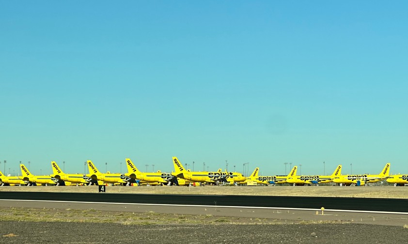 Während der Pandemie gegroundete Flugzeuge von Spirit Airlines: Bleibt die Fluglinie nun ganz am Boden?