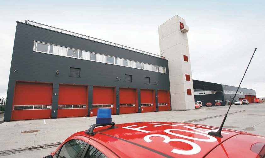 Neue Feuerwache: Das Gebäude liegt im Südwesten des Flughafens, zwischen alter Wache 3 und der Cargo City Süd.