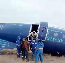 Embraer E190 von Azerbaijan Airlines in Kasachstan abgestürzt