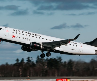 Embraer E175 von Air Canada Jazz: Unangenehme Begegnung in New York.