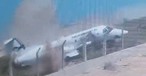 Der Moment vor dem Aufprall: Die Maschine zerbricht.