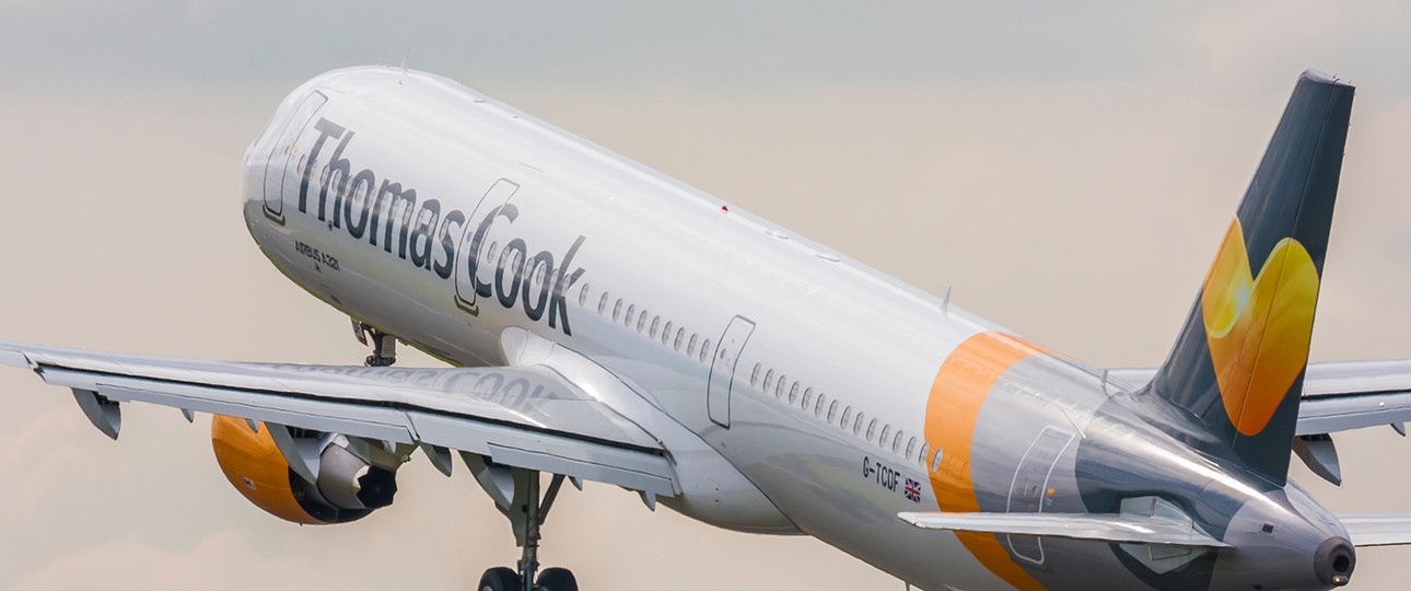 So kamen die Flieger von Sunclass bisher noch daher - im alten Thomas-Cook-Look, allerdings ohne die Namensaufschrift (hier zur Illustration eine britische Thomas-Cook-Maschine).