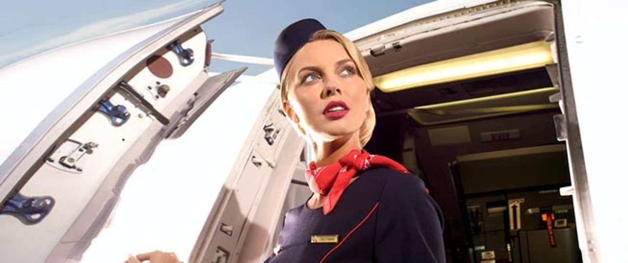 Flugbegleiterin von Ural Airlines: Sie fliegt künftig auch mit Boeing-Jets.