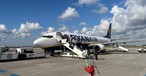Boeing 737-800 von Ryanair-Tochter Malta Air am BER: Wird dort bald seltener zu sehen sein.