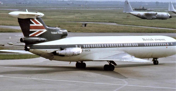 Bei dieser Trident 3 der BEA-Nachfolgerin British Airways ist das vierte Triebwerk gut zu erkennen.