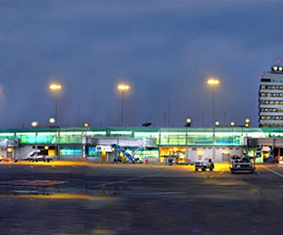 Aeropuerto Internacional Jorge Chavez: Zu wenige ausländische Airlines.