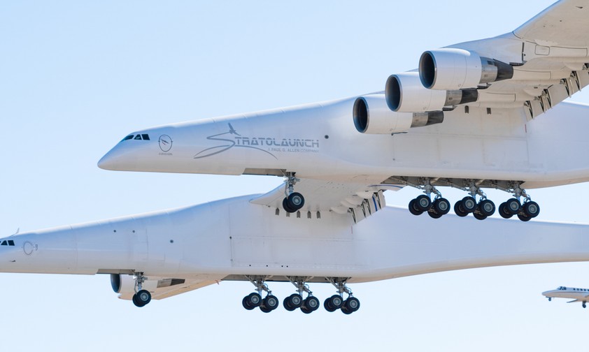 Größtes Flugzeug der Welt steht zum Verkauf