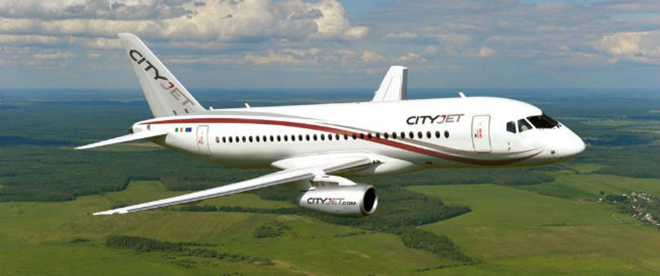 Superjet in den Farben von City Jet: Die Airline ist zuversichtlich.