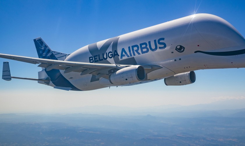 Airbus Beluga XL: Passen zwei A350-Flügel rein.
