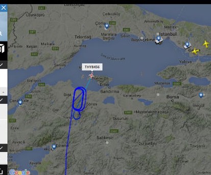 Erdogans Flieger in der Putschnacht bei Flightradar 24: Kennung von Turkish Airlines.