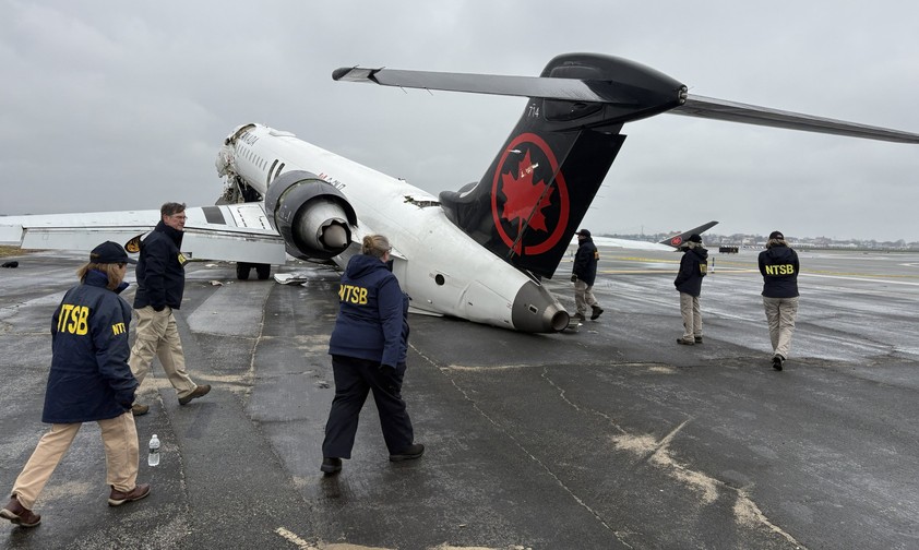 crj900 laguardia ntsb