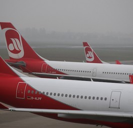 Flugzeuge von Air Berlin: 16 Angebote lagen vor.