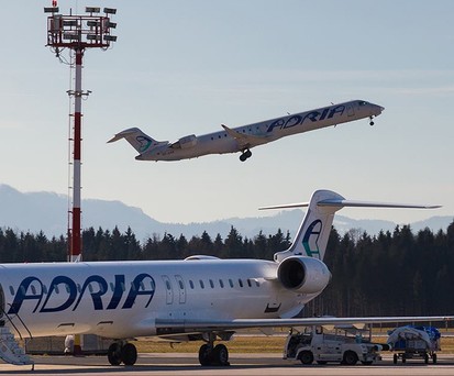 Jets von Adria Airways: Die Airline verspricht weniger Flugausfälle.