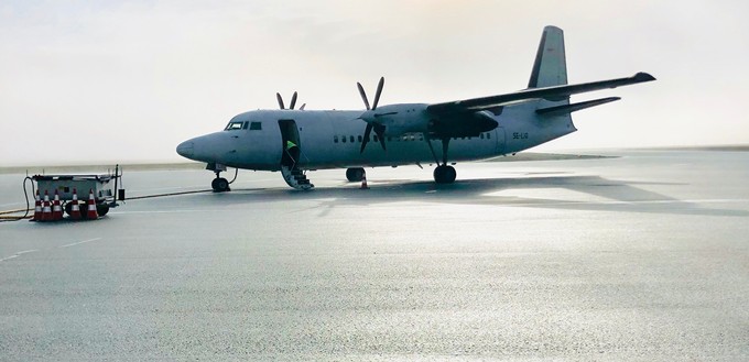 Die Fokker 50 absolvierte ihren Erstflug 1985, 1987 wurde sie an den ersten Kunden ausgeliefert.