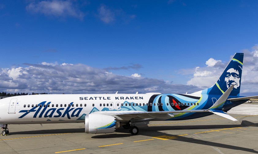 Boeing 737 Max 9 mit dem Kennzeichen N915AK: Ehrt die Seattle Kraken.