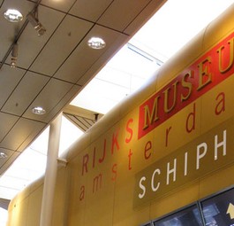 Platz fünf der besten: Amsterdam Schiphol - Transitpassagiere schätzen den Ruhebereich. Und wer nicht schlafen kann, kann sich im Museum die Zeit vertreiben.