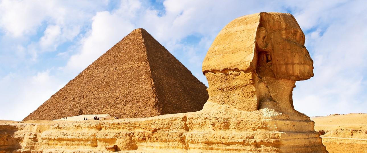 Die Sphinx und die Pyramiden von Gizeh: Der Flughafen ist noch unterbeschäftigt.