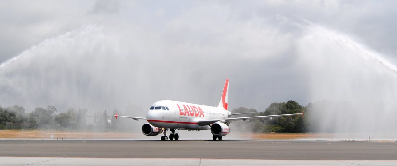 Airbus A320 von Lauda: Die Stimmung ist angespannt.