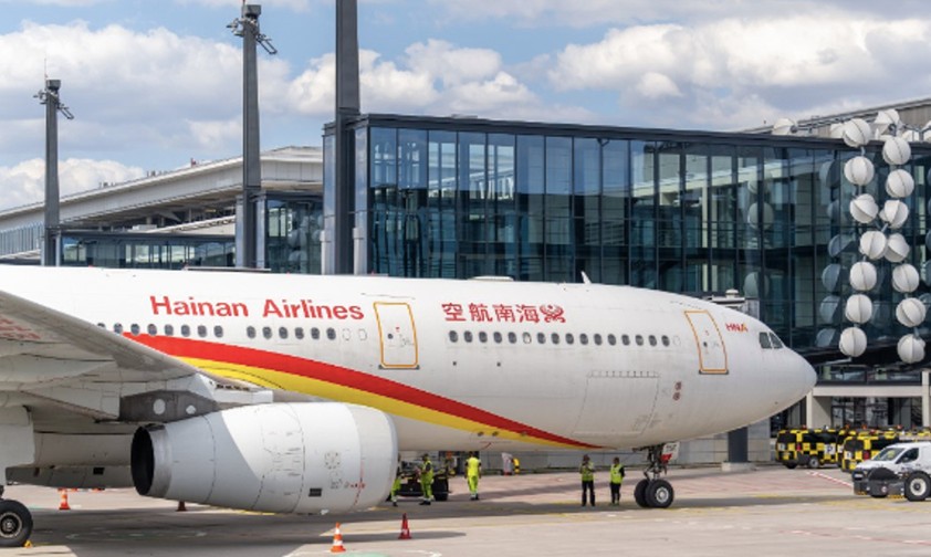 Hainan Airlines bietet auf ihrer Langstreckenflotte jedem Reisenden 130 MB kostenloses Datenvolumen.