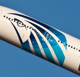 Flieger von Egypt Air: Die Fluglinie will, dass es wieder aufwärts geht.