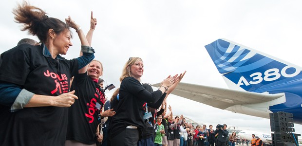 Angestellte von Airbus: Wenig Grund zum Jubeln.