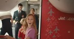 Szene aus dem Original-Werbespot von Jet 2: WUrde im Netz umgedeutet.