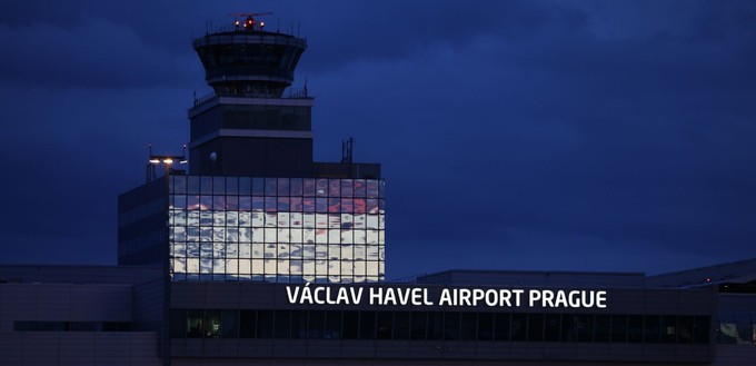 Flughafen Prag heute: 2018 zählte er knapp 17 Millionen Gäste.