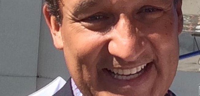 Oscar Munoz: Der neue United-Chef absolvierte ein volles Programm.