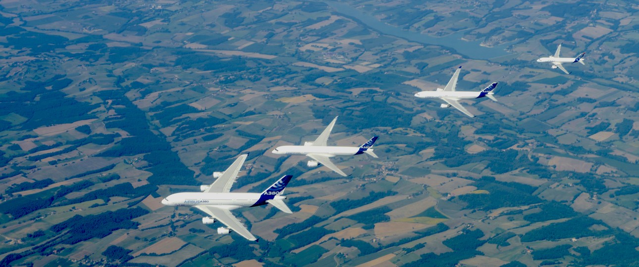 Airbus-Jets im Formationsflug: Unglaublicher Endspurt im letzten Monat.