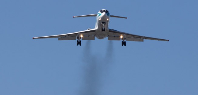 Sie war das erste Flugzeug aus der Sowjetunion, das die Zulassung im Vereinigten Königreich bekam.